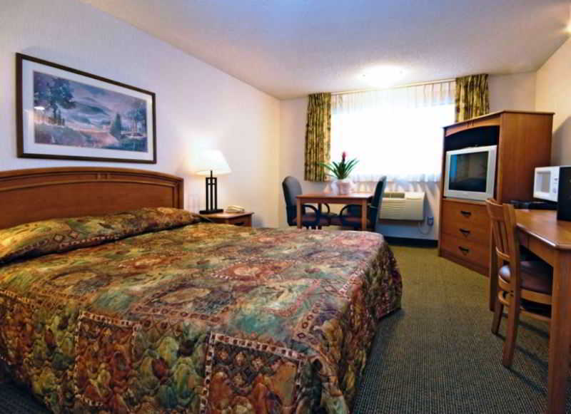 ซูเปอร์ 8 บาย วินด์แฮม แคสเปอร์ อีสต์ อีแวนส์วิลล์ Villa Evansville ภายนอก รูปภาพ
