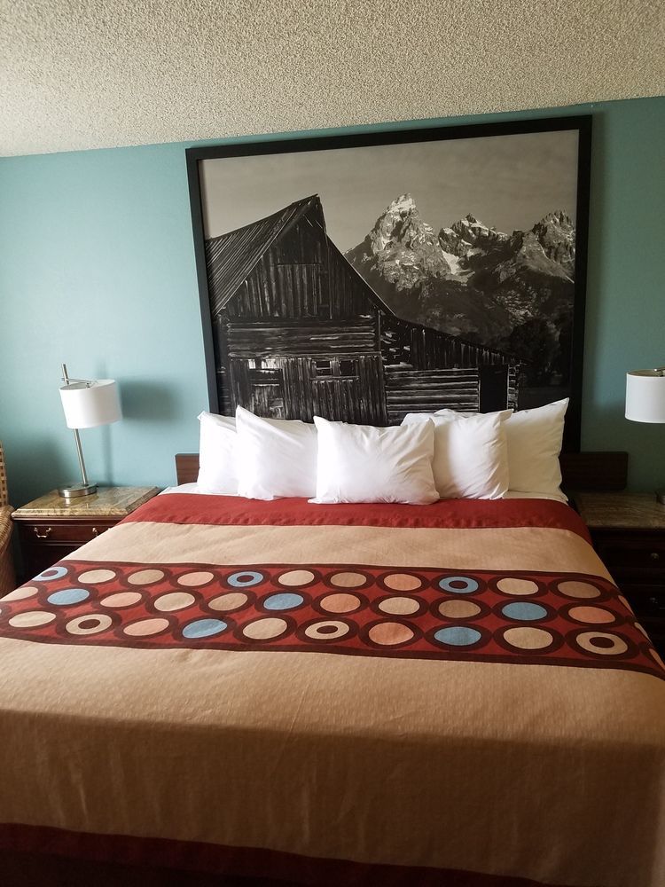 ซูเปอร์ 8 บาย วินด์แฮม แคสเปอร์ อีสต์ อีแวนส์วิลล์ Villa Evansville ภายนอก รูปภาพ